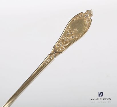 null Ice-cream scoop in gilt silver, the handle decorated with nets, asparagus points,...