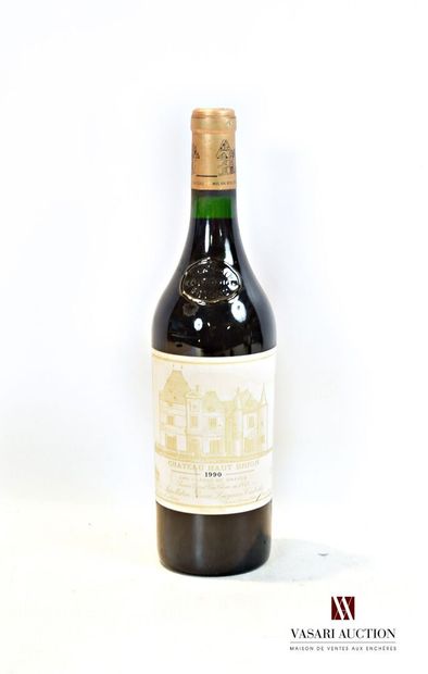 null 1 bouteille	Château HAUT BRION	Graves 1er GCC	1990

	Et. un peu fanée et un...