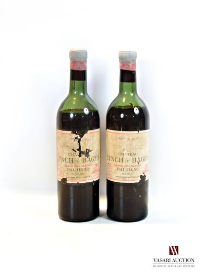 null 2 bottles Château LYNCH BAGES Pauillac GCC 1954

	Faded, stained and torn. N:...