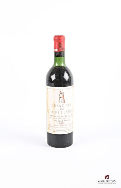 null 1 bottle Château LATOUR Pauillac 1er GCC 1960

Et. stained. N : low neck / high...