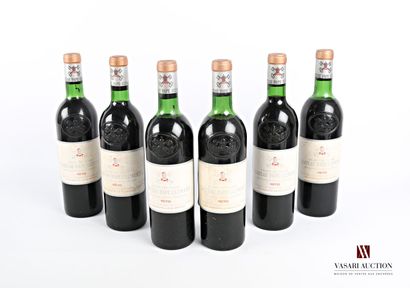 null 6 bouteilles	Château PAPE CLÉMENT	Graves GCC	1970

	Et. fanées et tachées. N...