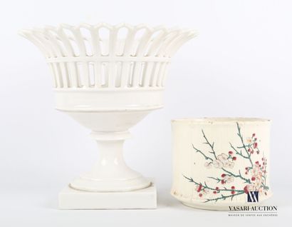 null Lot including a round mounted white porcelain cup, the openwork bowl rests on...