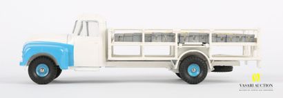 null DINKY TOYS MECCANO TRIANG (FR)

Milk truck "55" Citroën with windows and 30...
