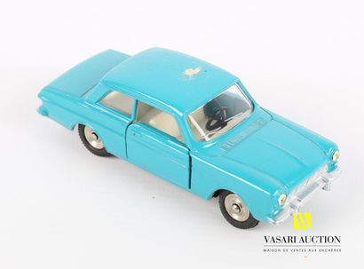 null DINKY TOYS (FR)

Lot of two vehicles : Renault 16 Ref 537 - Ford "Taunus" 12M...