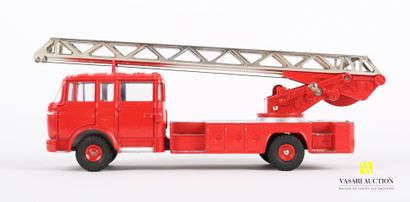 null SUPER DINKY MECCANO TRIANG (FR)

Big fire ladder Berliet 568

(original box...