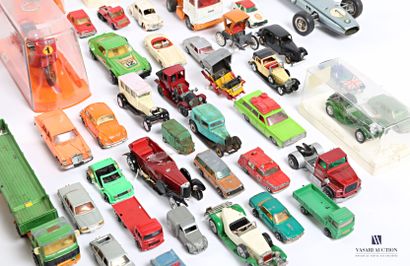 null Lot of miniature vehicles of different scales and brands in plastic including:...