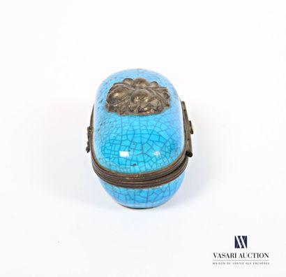 null Oblong earthenware pill box with blue cracked enamel, the lid decorated with...