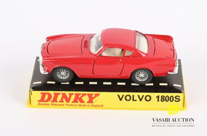 null DINKY MECCANO (GB)

Dix boites : Ford 40 RV - Volswagen 1600 TL Fastback - Dino...