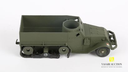 null DINKY TOYS (FR)

Set of four vehicles : Panhard light machine gun Ref 814 -...