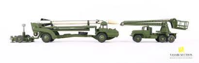 null DINKY SUPERTOYS (GB MECCANO)

Missile Erecting with caporal missile and launching...