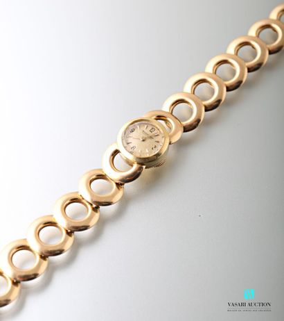 null Jaeger Lecoultre, montre bracelet de dame en or jaune 750 millièmes, boîtier...