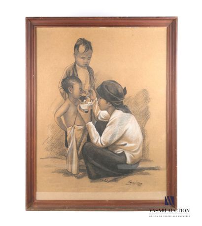  
TRAN Binh Loc (1914-1941)





A mother feeding her child





Pastel





Signed... Gazette Drouot