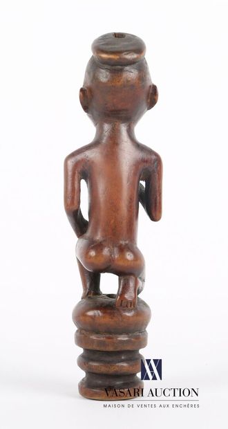 null KONGO

Figure d'ancêtre en bois sculpté figurant une femme la main sur le sein,...