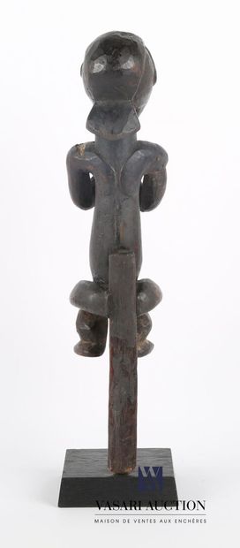 null FANG - GABON

Statue d'ancêtre, gardien de reliquaire en bois sculpté figurant...