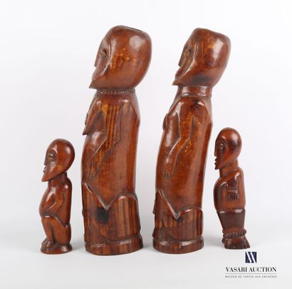 null REPUBLIQUE CENTRAFRICAINE

Famille en ivoire sculptée et teintée figurant un...
