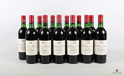 null 12 bouteilles	Château SÉNÉJAC	Haut Médoc CBS	1973

	Et.: 10 un peu tachées,...