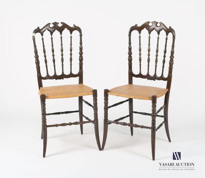 null Pair of chairs called "chiavari" or "charivari" in turned wood, carved and lacquered,...