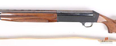 null Fusil de chasse semi-automatique BENELLI modèle 121 calibre 12-70, canon de...