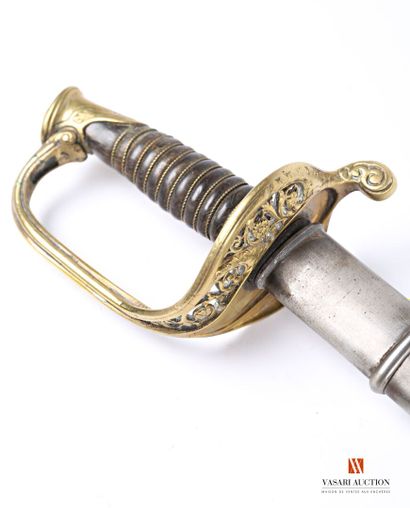 null Officer's saber model 1845, beautiful curved blade of 73 cm, brass mounting...