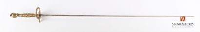 null Combat sword, quadrangular blade of 87.5 cm, polished brass handle and guard,...