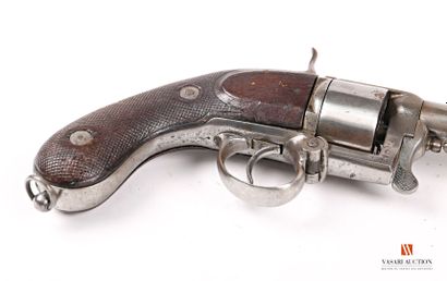 null Pistolet-revolver DEVISME calibre 11 mm modèle 1859, rare modèle de transition...