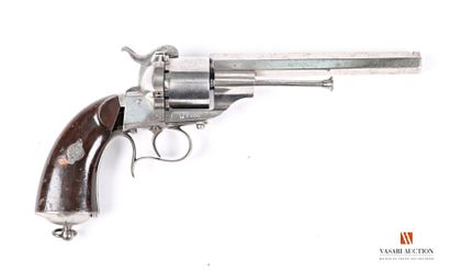 null Revolver Lefaucheux type Marine 1858 calibre 12 mm à broche, canon octogonal...
