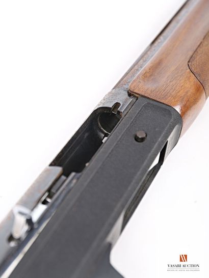null Fusil de chasse semi-automatique BENELLI modèle 121 calibre 12-70, canon de...