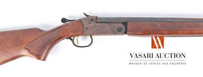 null Fusil de chasse mono canon pliant Winchester modèle 37A calibre 12-76, canon...