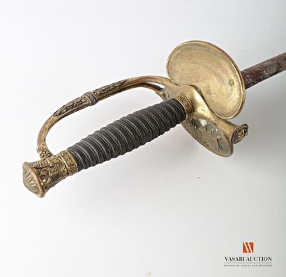 null Épée d'officier d'État-major modèle 1817, monture laiton doré bivalve à une...