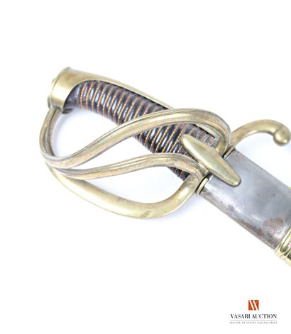 null Light cavalry officer's saber model AN XI, curved blade 81 cm, marked on the...