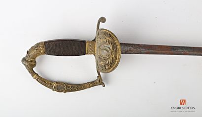 null Officer's sword, gilded brass mounting with a chased branch (fleur-de-lys erased),...