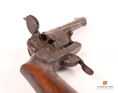 null Revolver à broche LEFAUCHEUX calibre 7 mm, canon rond, marqué au tonnerre E....