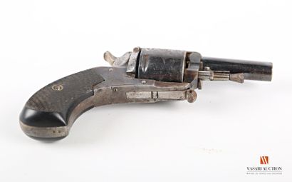 null Revolver de poche type British Bulldog calibre 320, canon rayé de 50 mm, marqué...