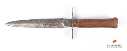 null Le Vengeur de 1870, poignard de tranché, lame de 16 cm, signée au talon PRADEL,...