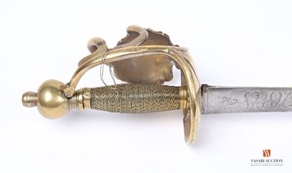 null Strong cavalry sword, double pontat battle guard, with the arms of France (filed...