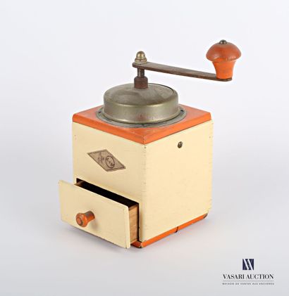 null KYM

Coffee grinder in cream and orange painted wood, the handle rotates. With...