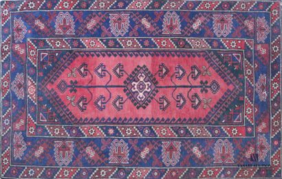 null Anatolian carpet (warp, weft and wool pile), Western Turkey, circa 1940

189...