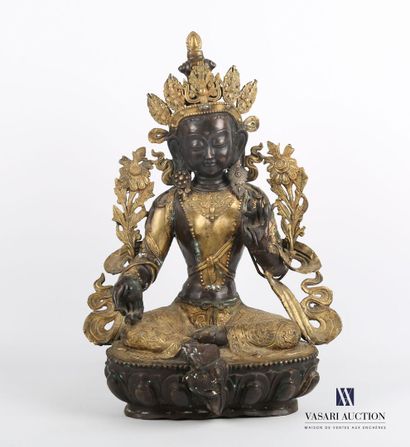 null ASIA

Goddess Tara in bronze with double patina on a lotus flower base

Height...