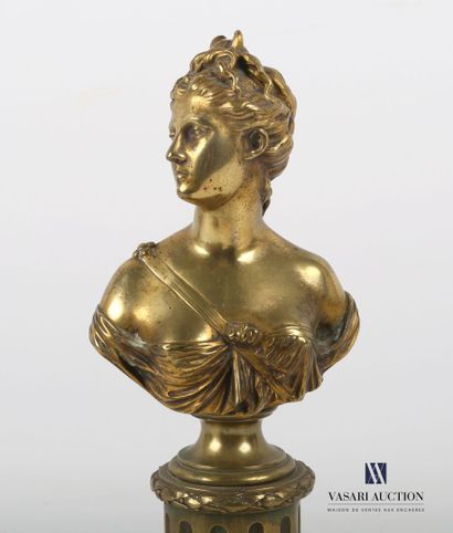 null HOUDON Jean-Antoine (1741-1828) after

Diana

Bronze bust standing on a column...
