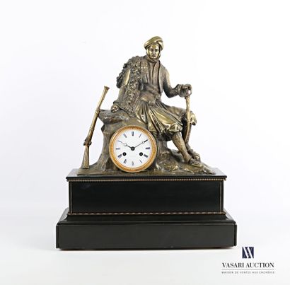null Bronze clock, the round dial marked Auguste Noël in Paris indicates the hours...