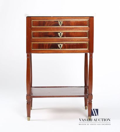 null Mahogany and mahogany veneer chiffonière table inlaid in leaf in brass frames,...