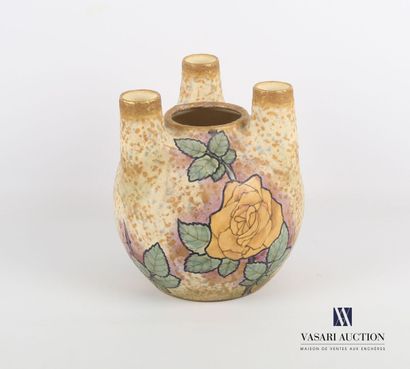 null AMPHORA - Autriche

Vase en céramique de forme ovoïde à décor de branche de...