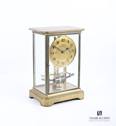 null Pendule Bulle-clock, le cadran de couleur champagne marqué Bulle Clock breveté...