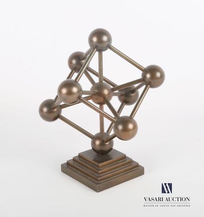 null Modern school

Atomium

Bronze with brown patina

Square base with steps.

Height...
