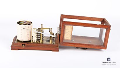 null Holosteric barograph with five capsules and thermometer in its mahogany case...