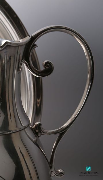 null Important ewer and its basin out of silver plated metal, the ewer of baluster...