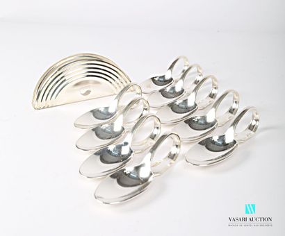 null Suite of nine spoons forming verrine in silver plated metal, model net, the...