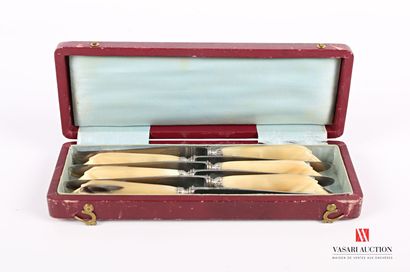 null Suite of six dessert knives, the handles in horn simulating feet of deer, the...