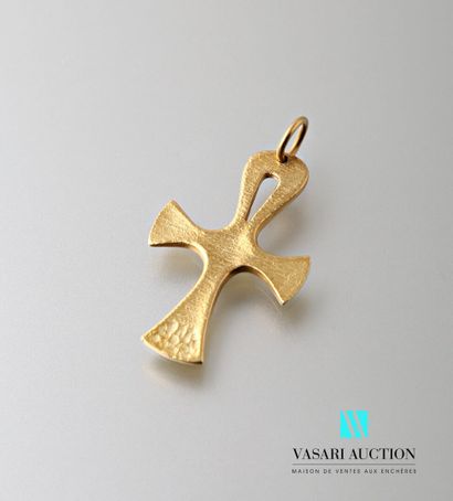 Pomelatto, pendentif croix ansée en or jaune...