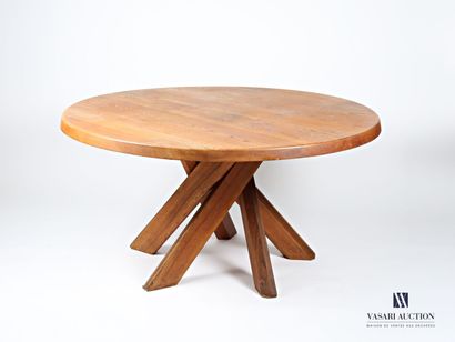 null CHAPO Pierre (1927-1987) 
Table en orme modèle T21, le plateau de forme ronde...